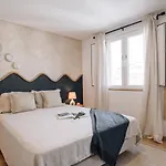 Salvia - 2 Bedrooms And Terrace In Alcantara Διαμέρισμα Lisboa