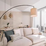 Salvia - 2 Bedrooms And Terrace In Alcantara Lisboa