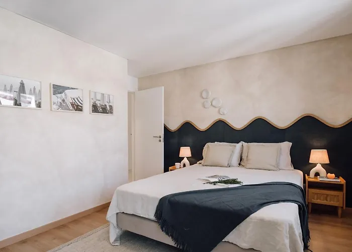 Salvia - 2 Bedrooms And Terrace In Alcantara *