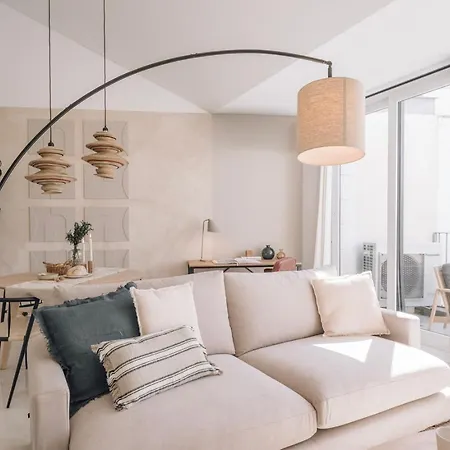 Salvia - 2 Bedrooms And Terrace In Alcantara Lissabon